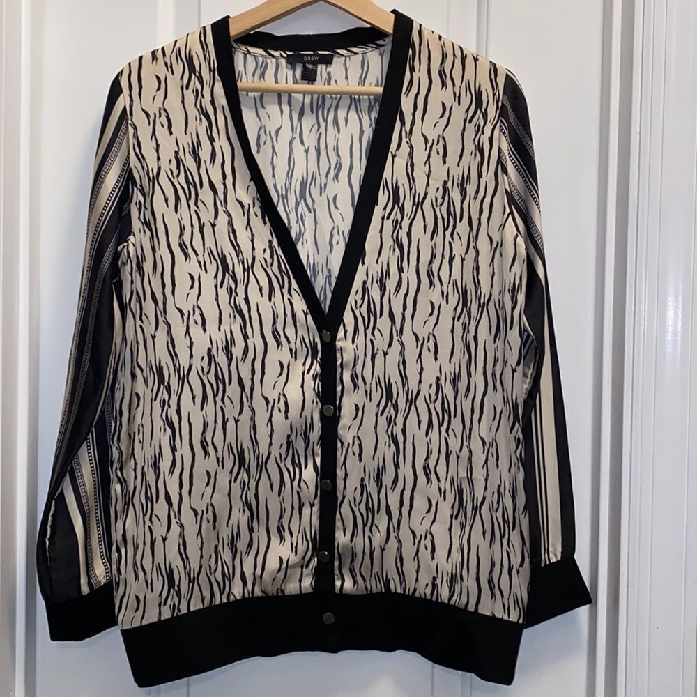 Drew button down cardigan size 8
